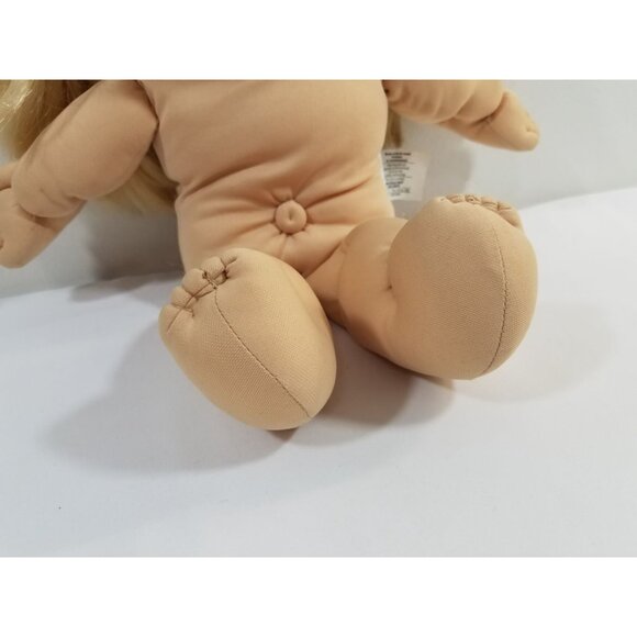 Cabbage Patch Kids Doll Blonde Cornsilk Hair Blue Eyes Bottom Teeth 1983 vintage - Picture 5 of 10